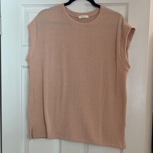 Elegant Sleeveless Knit Top in Soft Pink